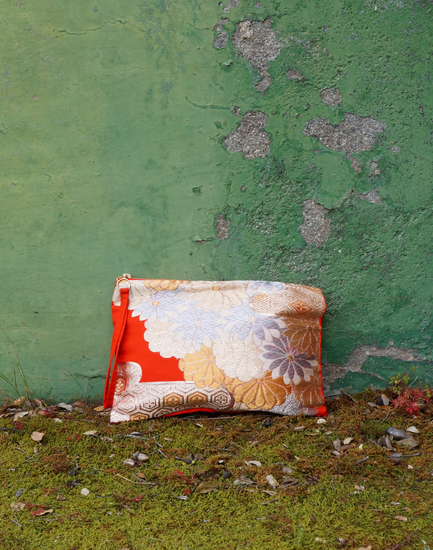 Pouch Clutch Bag - Silk OBI -Red Silver flowers